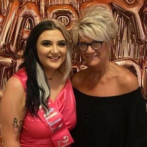 Meet your Posher, Carol